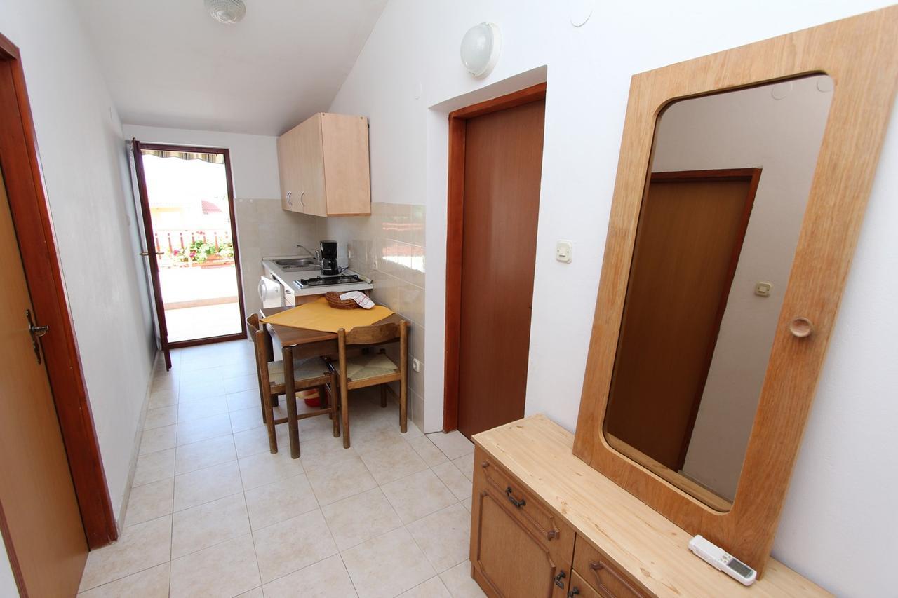 Apartments Tara Rovinj Exterior photo