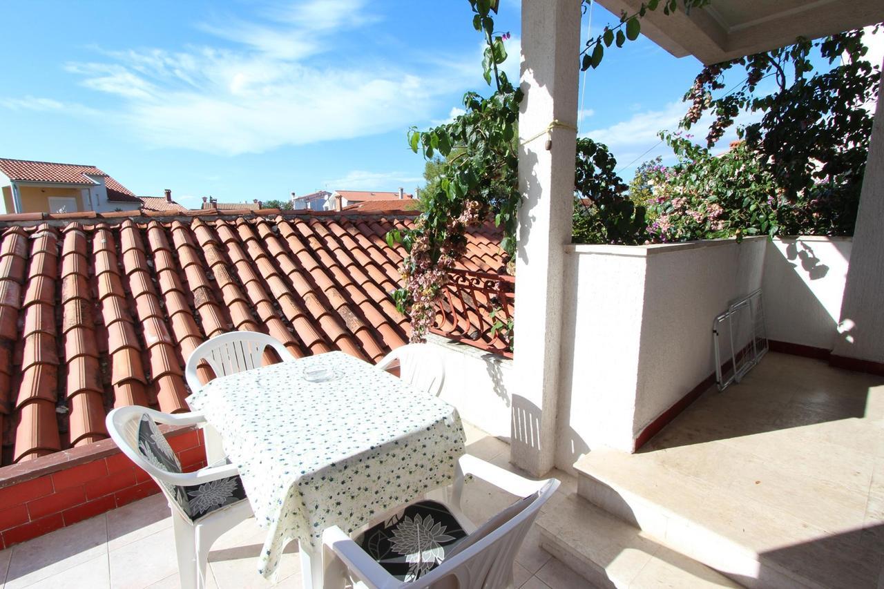Apartments Tara Rovinj Exterior photo