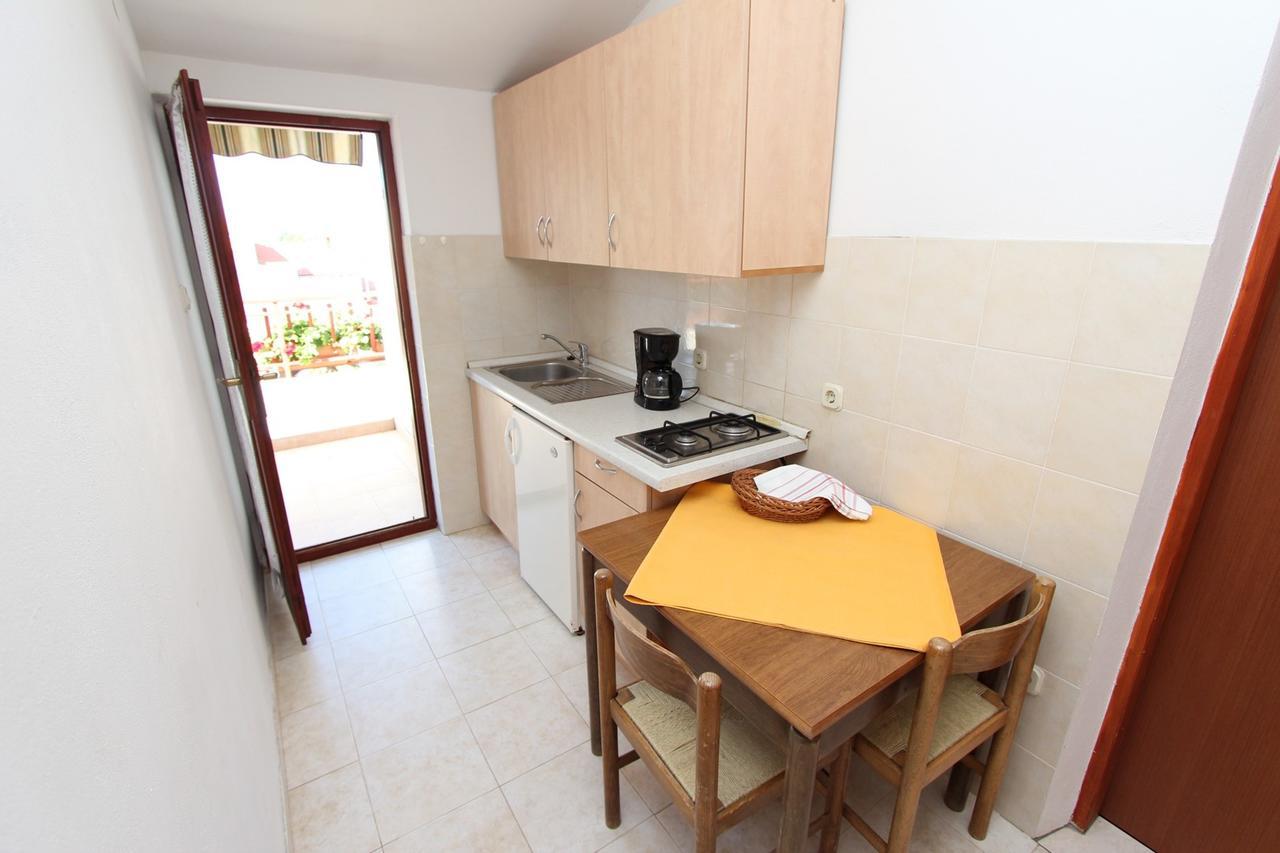 Apartments Tara Rovinj Exterior photo