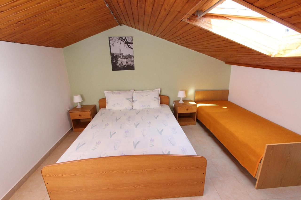 Apartments Tara Rovinj Exterior photo