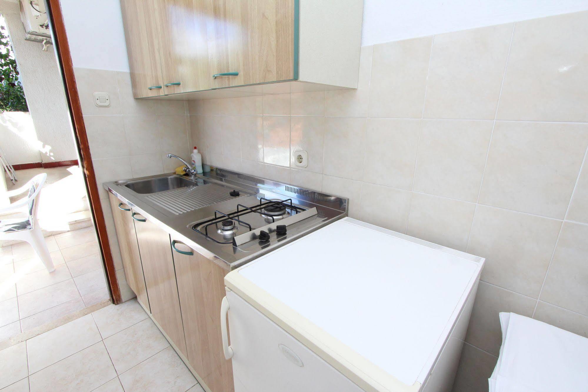 Apartments Tara Rovinj Exterior photo
